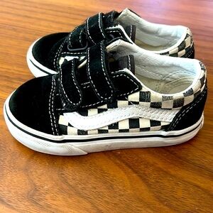 Vans Toddler Black and White Checkered Size 7